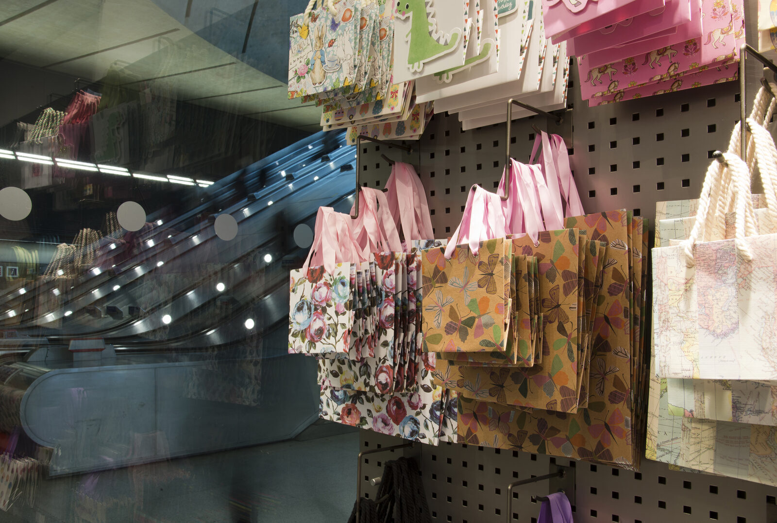 Paperchase Canary Wharf interior